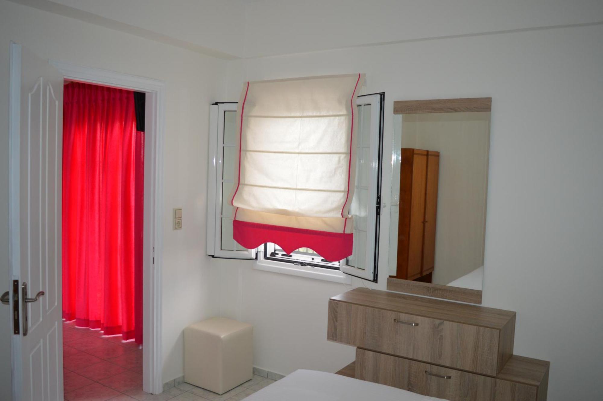 Dallas Studios Sivota  Phòng bức ảnh